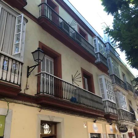 El Mirador Del Mentidero